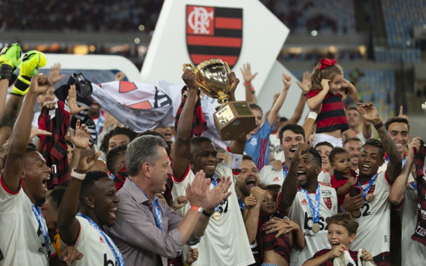 Campeão Carioca de 2019: Flamengo venceu o Vasco nos dois jogos por 2 a 0 e se sagrou campeão.