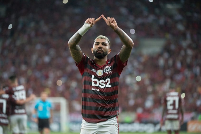 Gabigol - O artilheiro jogou duas Libertadores: Santos 2018 e Flamengo 2019. 