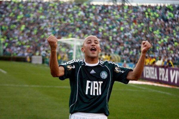 Em 4 de maio de 2008, mais um título paulista celebrado no Palestra Itália - e o último do clube até agora. O Palmeiras impôs 5 a 0 sobre a Ponte Preta, com três gols de Alex Mineiro, um golaço de Valdivia e, ainda, um gol contra de Ricardo Conceição.