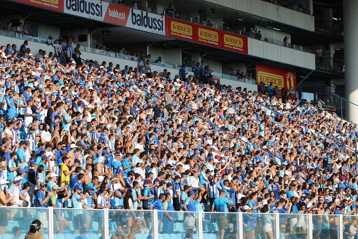 20º - AVAÍ: O Leão da Ressacada teve um ganho de bilheteria e sócio-torcedor somados de 71,5 milhões de reais na última década. 