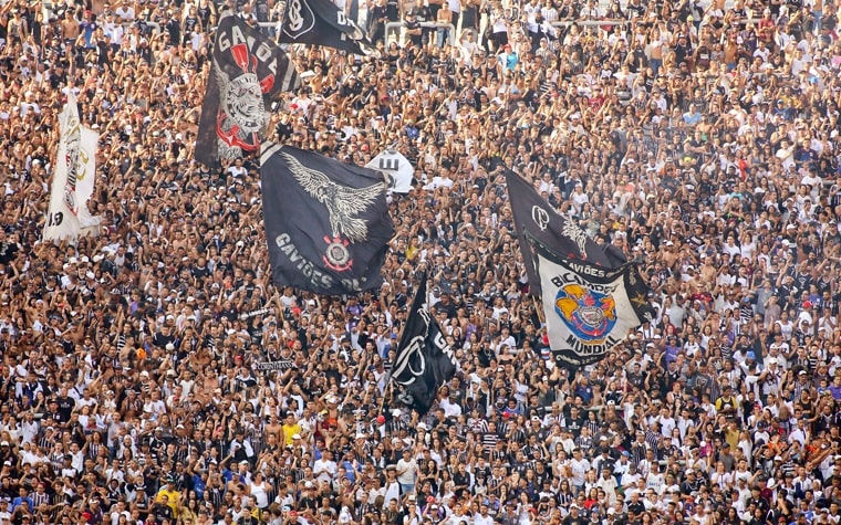 5° - CORINTHIANS - O Timão faturou na última década 511,5 milhões com sócios e bilheteria.