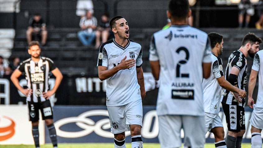 CEARÁ / SOBE - Mesmo se o Cruzeiro tivesse derrotado o Palmeiras no Mineirão, o Ceará permaneceria na primeira divisão por conta do gol marcado por Thiago Galhardo no segundo tempo. O camisa 89 não pestanejou e cobrou o pênalti com segurança, além de ter sido um jogador perigoso para o Vozão na partida. / DESCE - O jogo foi pobre tecnicamente, mas o Ceará passou mais tempo no ataque do que o Botafogo. Das 14 finalizações dadas pelo Vozão, contudo, apenas duas foram na direção de Diego Cavalieri. O aproveitamento ruim resultou em ataques promissores desperdiçados pela pontaria ruim.