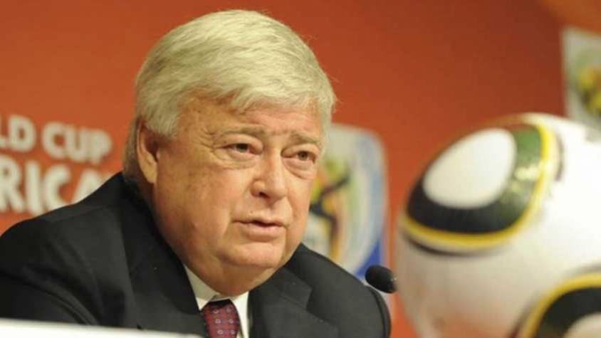 O presidente da CBF em 2002, na realidade, não era nenhuma novidade. Sob o comando da Confederação Brasileira de Futebol estava Ricardo Teixeira, que assumiu em 1989 e permaneceu até 2012.