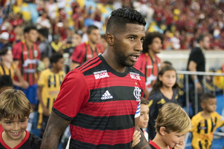 A lateral-direita do Flamengo terá mudanças em 2020. O Internacional fechou a contratação de Rodinei, que chega por empréstimo ao Beira Rio até o final da temporada. O Colorado terá a opção de compra ao fim do vínculo. O valor fixado é de quatro milhões de euros (R$ 18 milhões). A informação foi divulgada inicialmente pelo "Globo Esporte".