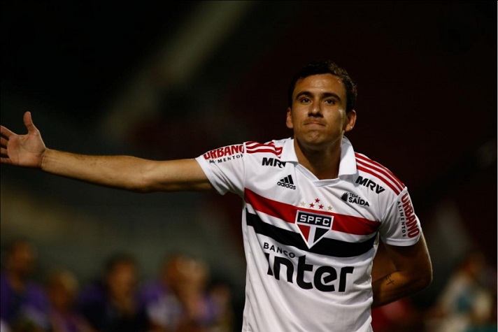 Dessa lista, Pablo talvez seja o que tenha sofrido maior rejeição da torcida nos últimos meses. Contratado como esperança de gols, o atacante não consegue engatar uma boa sequência com a camisa do São Paulo.