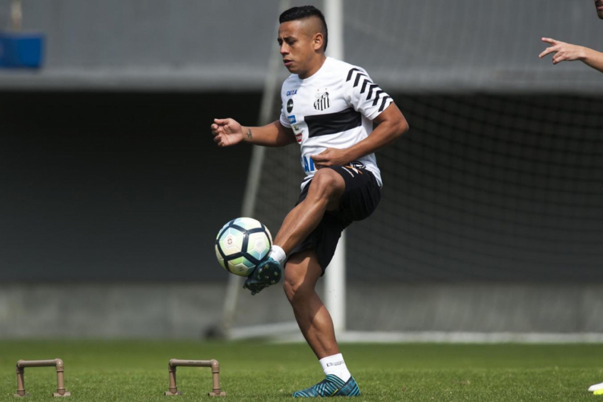 Vladimir Hernández chegou com expectativas no Santos em 2017, ao ser contratado por R$ 6 milhões do Atlético Nacional, da Colômbia. Jogou somente 25 jogos, marcando seis gols. 