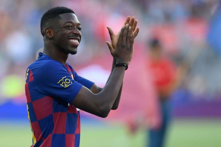 MORNO - O atacante francês Ousmane Dembélé não está nos planos do Barcelona, onde nunca conseguiu se firmar. Bayern de Munique e Manchester United desejam o jogador, que deve sair do clube catalão.