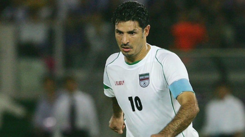 Irã: Ali Daei - Atacante (72 gols em 111 jogos entre 1993 e 2006) / Um dos grandes nomes da seleção iraniana, que disputou as copas de 1998 e 2006.