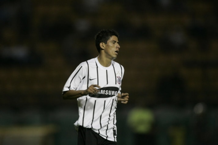 9º - Arce - boliviano - 2 gols em 18 jogos