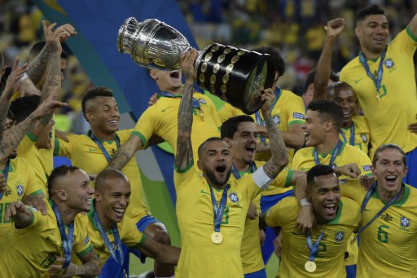 A Seleção Brasileira manteve sua tradição de ser sempre campeã quando é anfitriã do torneio. Everton Cebolinha, Gabriel Jesus e Richarlison sacramentaram a vitória por 3 a 1 sobre o Peru.