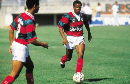 Dener: jogou a Copinha de 1991, com 19 para 20 anos, e foi campeão daquela edição com a Portuguesa e eleito o melhor jogador da competição.