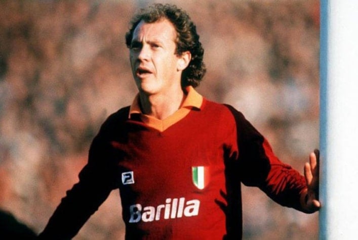 Roma – Em sua única decisão de Champions, perdeu para o Liverpool em casa, nos pênaltis, após empate por 1 a 1 no tempo regulamentar, na temporada 1983/84.