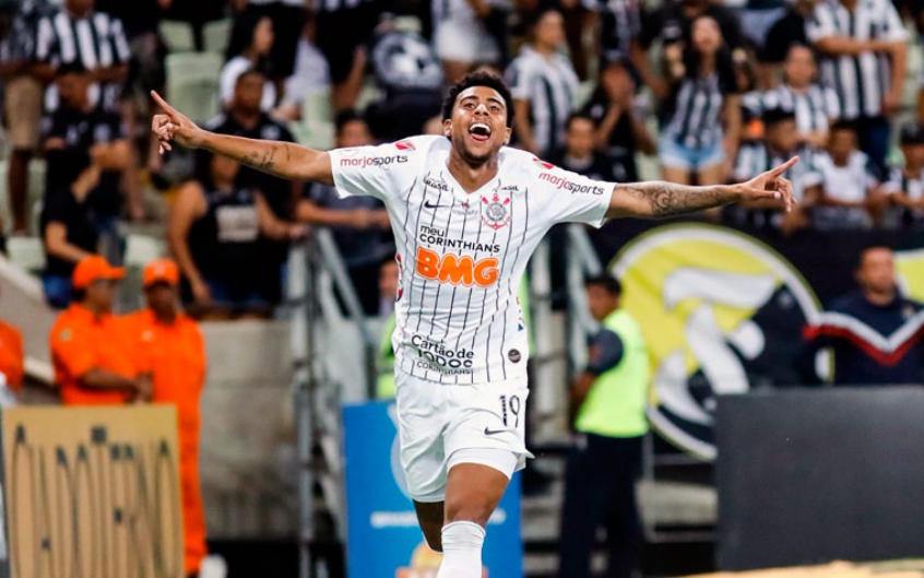 O Corinthians foi até o estádio Castelão e derrotou o Ceará por 1 a 0, na noite desta quarta-feira, pela 37ª rodada do Campeonato Brasileiro. Com a vitória, o Timão se garantiu na Libertadores de 2020. Os homens de frente do Corinthians foram bem na partida, com bastante movimentação. Mas quem brilhou foi o atacante Gustagol, que entrou e marcou o gol salvador da equipe. Confira as notas do Timão no LANCE! 