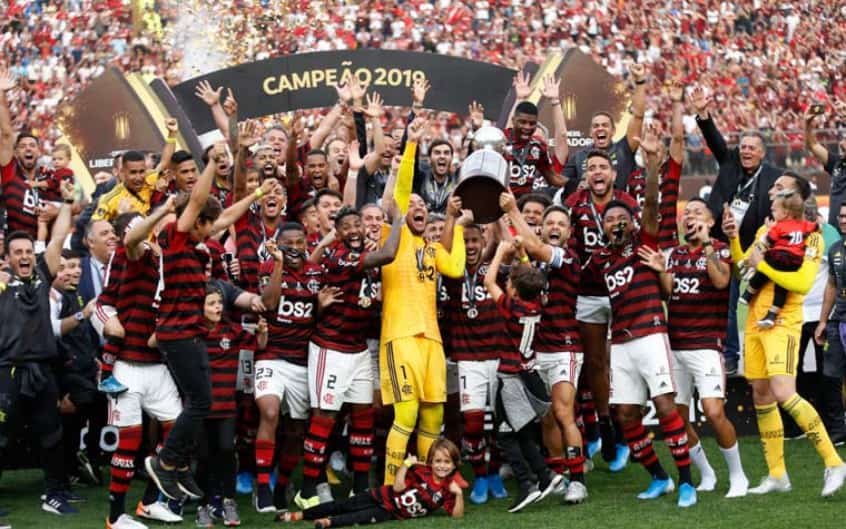 Atual campeão da Libertadores, o Flamengo foi, ao lado do River Plate, o time mais votado entre os favoritos para ganhar a edição de 2020. Todos os 18 votantes incluíram o Rubro-Negro entre os principais candidatos ao título