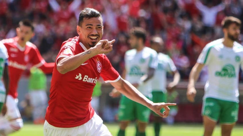 INTERNACIONAL - O Colorado também já sofreu com desfalques em seu elenco. A equipe gaúcha não pôde contar com o volante Rodrigo Lindoso e com o argentino Damián Musto no empate por 2 a 2 contra o Bahia, pela oitava rodada do Brasileiro.