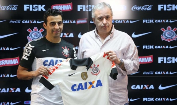 Maldonado - O volante chileno Maldonado teve passagens marcantes por Cruzeiro e Santos, mas no Corinthians é pouco lembrado. Chegou ao clube em 2013 recuperando-se de lesão e atuou só em oito partidas.