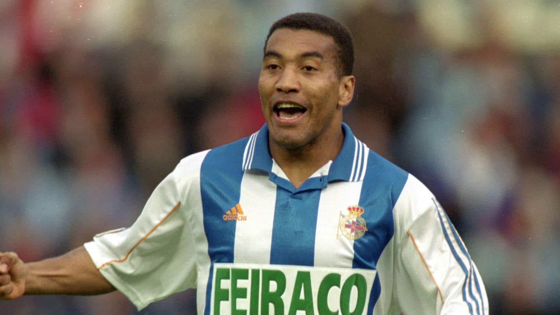 Deportivo La Coruña - Campeão espanhol em 2000 e a casa de brasileiros como Bebeto, Mauro Silva, Djalminha e Rivaldo, o La Coruña flertou com a falência quando o clube estava na segunda divisão espanhola.