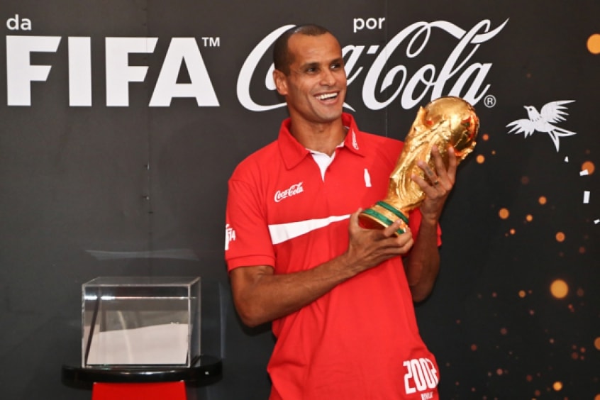 Rivaldo - O ex-jogador assumiu a presidência do Mogi Mirim, clube que o projetou no futebol brasileiro no início da década de 1990. Ele geriu o clube entre 2008 e 2015.