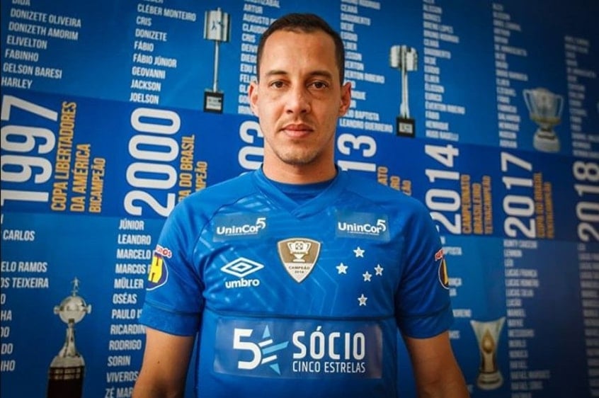 Rodriguinho (meia) - Contratado  por R$ 26 milhões  pelo Cruzeiro em 2019.