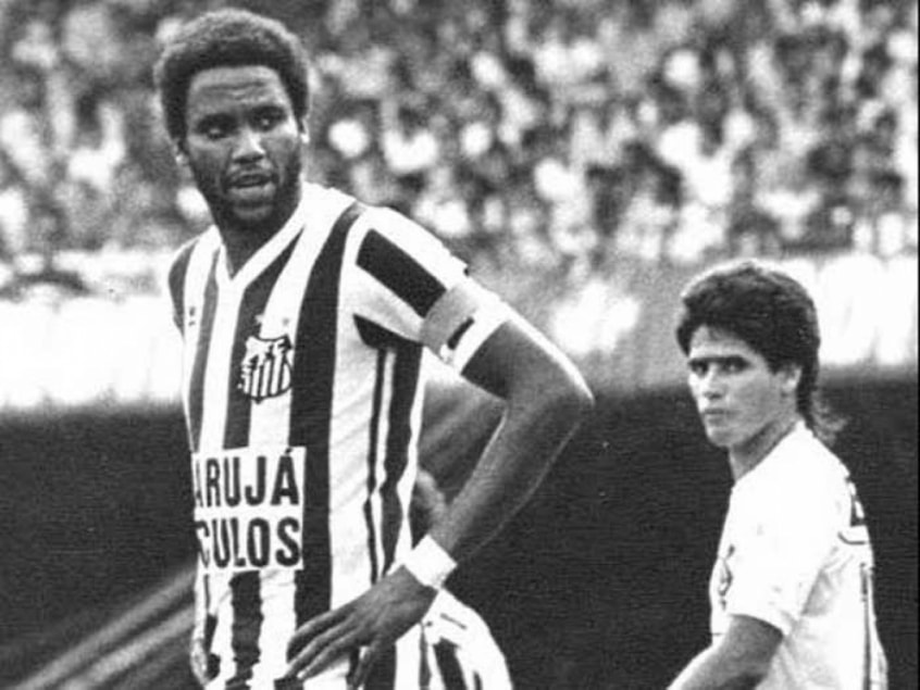 7º - Serginho Chulapa (1974–1990) -127 gols em 184 jogos (Média: 0.69).