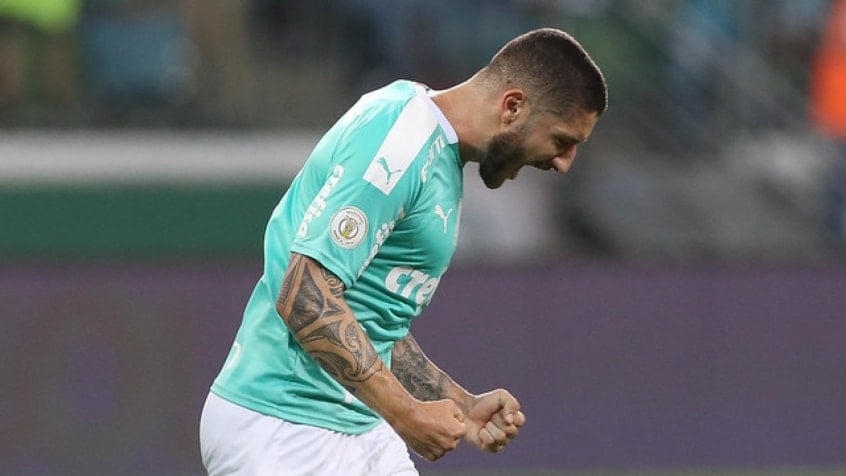O outro tento que o Bahia levou de um ex-jogador foi de Zé Rafael, atualmente no Palmeiras, no empate por 1 a 1, em 29 de agosto.