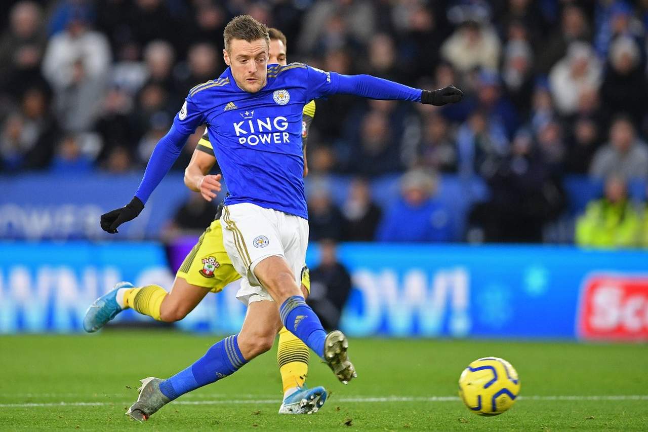 Jaime Vardy – Inglaterra – Leicester City – 19 gols – 38 pontos