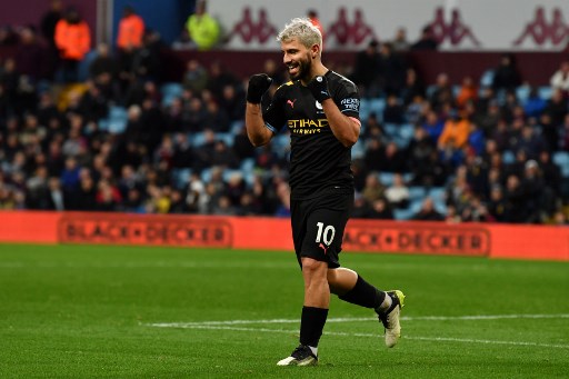 Agüero (32 anos) - Clube atual: Manchester City - Posição: atacante - Valor de mercado: 35 milhões de euros.