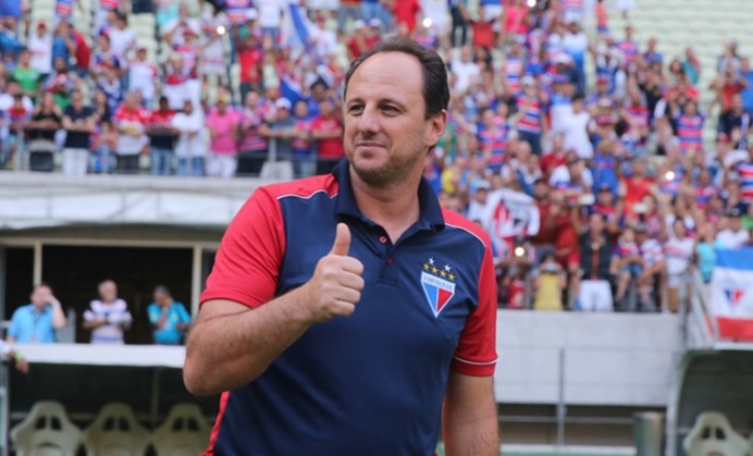 18º - O Fortaleza, comandado pelo técnico Rogerio Ceni, agora tem 1.879.763 inscritos.