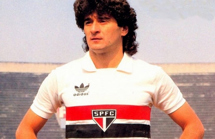 Darío Pereyra - Zagueiro, Volante, Meia (11/12/1977 - 28/05/1988) - Campeão Brasileiro: 1977, 1986 Campeão Paulista: 1980, 1981, 1985 e 1987