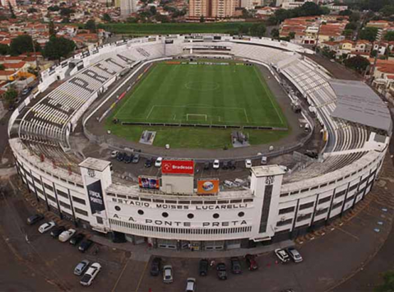 O estádio Moisés Lucarelli, em Campinas, é a casa da Ponte Preta. Foi inaugurado em 1948, há 72 anos, e foi palco de diversos jogos históricos da Macaca.