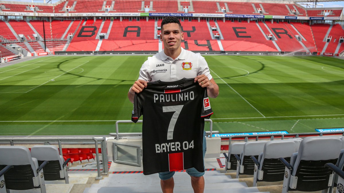 Paulinho - Revelado pelo Vasco da Gama, o atacante foi rapidamente vendido ao Bayer Leverkusen como uma grande promessa, porém, hoje aos 20 anos, ainda não despontou como o craque que todos esperavam e é avaliado em R$ 84 milhões.