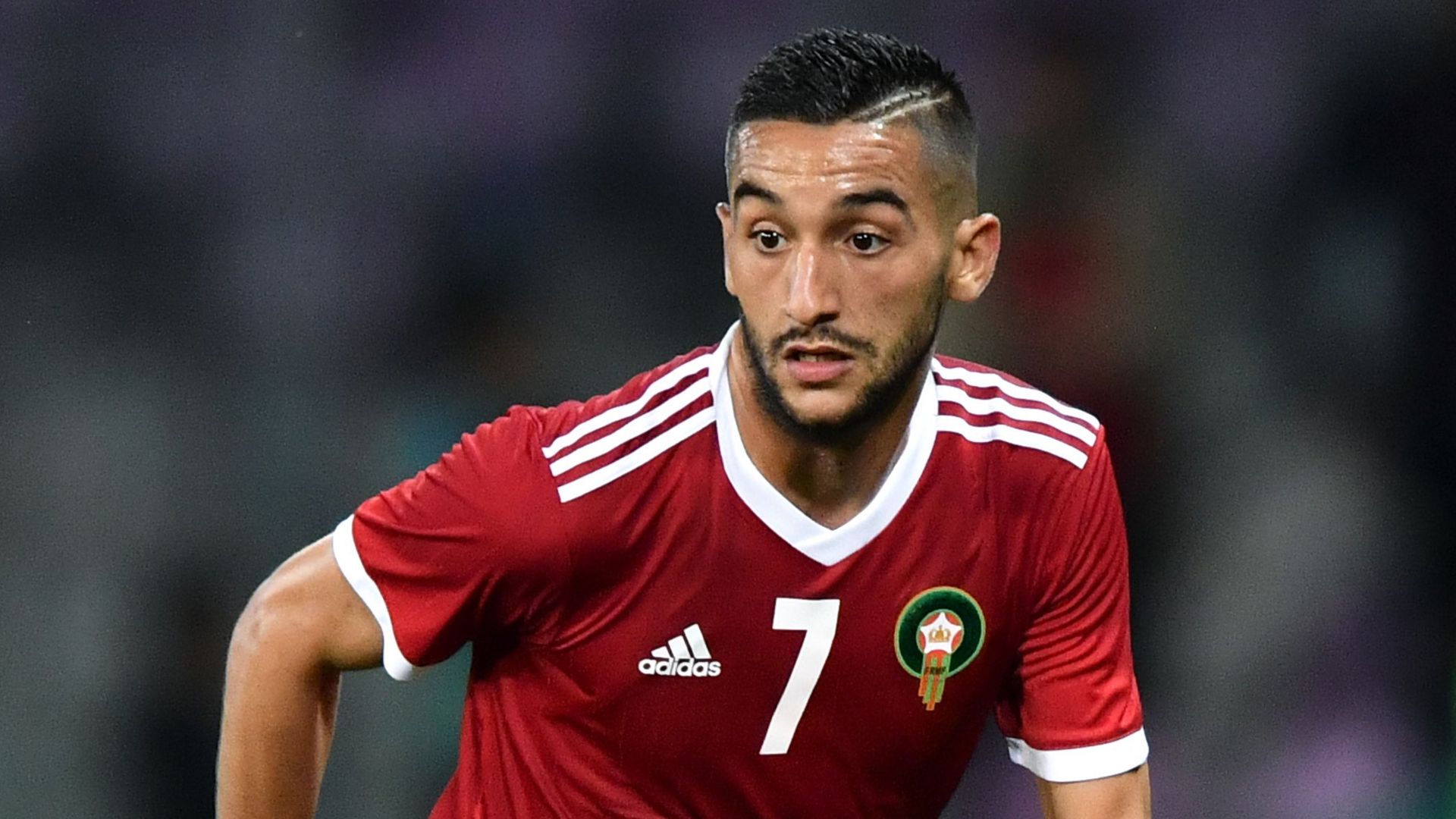 Marrocos: Ziyech - Meia-atacante (17 gols em 40 jogos entre 2015 e 2021) / Um dos grandes nomes do futebol europeu, mas que não deve mais ser convocado pelo técnico Vahid Halilhodzic, que o cortou do time por maus comportamentos.