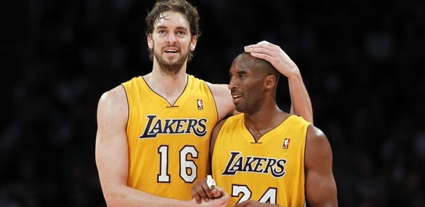 O pivô espanhol Pau Gasol atuou com Kobe Bryant nos Lakers. Juntos, a dupla venceu a NBA em duas oportunidades: 2009 e 2010. A dobradinha do pivô com o armador fazia sucesso. 