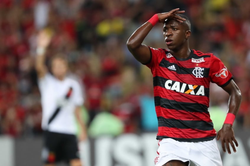 4º - FLAMENGO - Com vendas como a do atacante Vinicius Junior (foto) e do meia Lucas Paquetá, o Rubro-Negro arrecadou 609.5 milhões de reais com saídas de jogadores. 