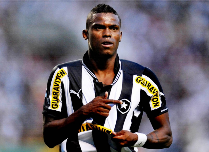 2012 - Maicosuel usou o número até o meio do ano, quando se transferiu para a Udinese-ITA