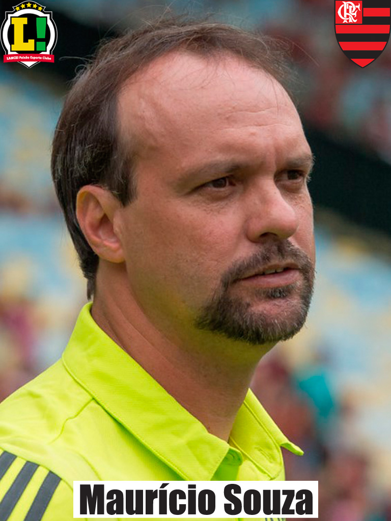 MAURICIO SOUZA - 6,5 - O Flamengo teve o mérito de tomar as rédeas da partida e buscar o gol até o final. Porém, a formação com dois centroavantes não funcionou e só tirou a equipe da lentidão após uma etapa inicial repleta de cruzamentos. Teve o mérito de lançar Michael no intervalo, o que mudou o estilo do Rubro-Negro, mas a vitória foi suada além da conta.