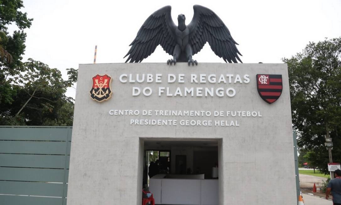 Flamengo - CT George Helal: Mais conhecido como Ninho do Urubu, leva o nome do ex-presidente do Fla responsável por adquirir o terreno.
