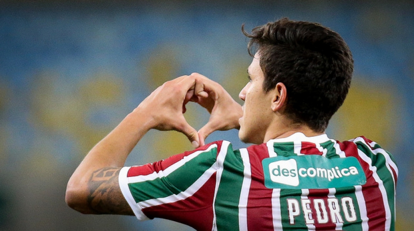 Pedro (2019): O total da transação foi de R$ 50,2 milhões, mas o Fluminense tinha 50% dos direitos do atleta, ficando com um lucro de R$ 36,5 milhões.