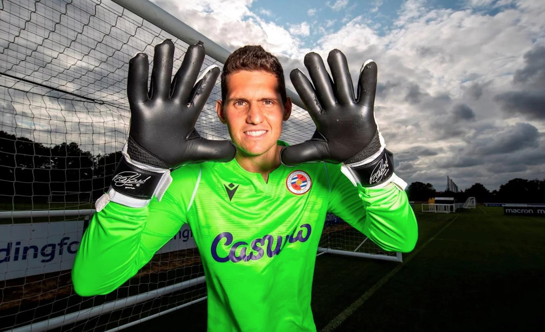 Rafael Cabral (goleiro) - Atualmente joga no Reading (Inglaterra).