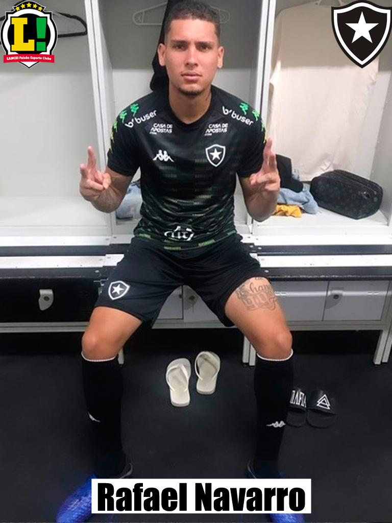 RAFAEL NAVARRO - 6,5 - Deu trabalho à defesa adversária sempre que foi acionado. Aguerrido, marcou o primeiro gol do Botafogo ao levar a melhor na corrida com David Braz.