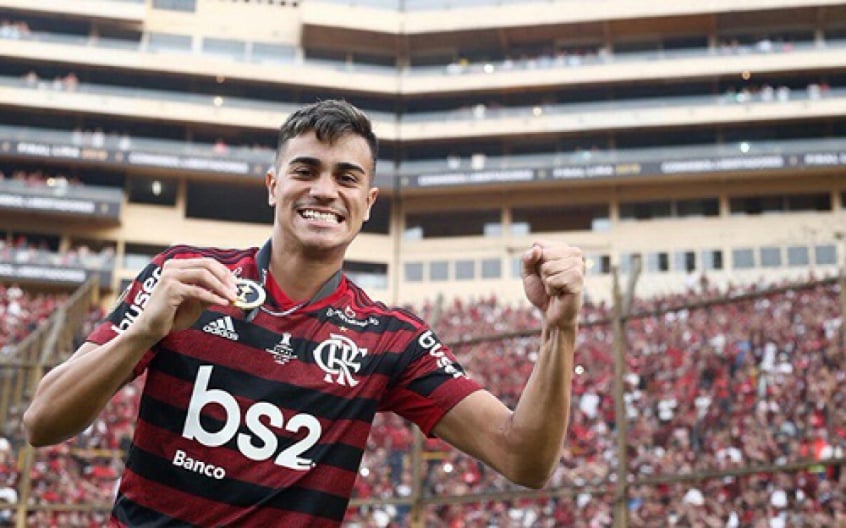 Reinier - 30 milhões de euros (cerca de R$ 136 milhões), sendo que o Flamengo ficou com 80% do valor (aproximadamente R$ 109 milhões)