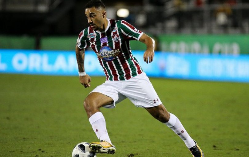 Emprestado pelo Fluminense ao Água Santa, o atacante Robinho tem contrato com o Fluminense até o fim de 2021.