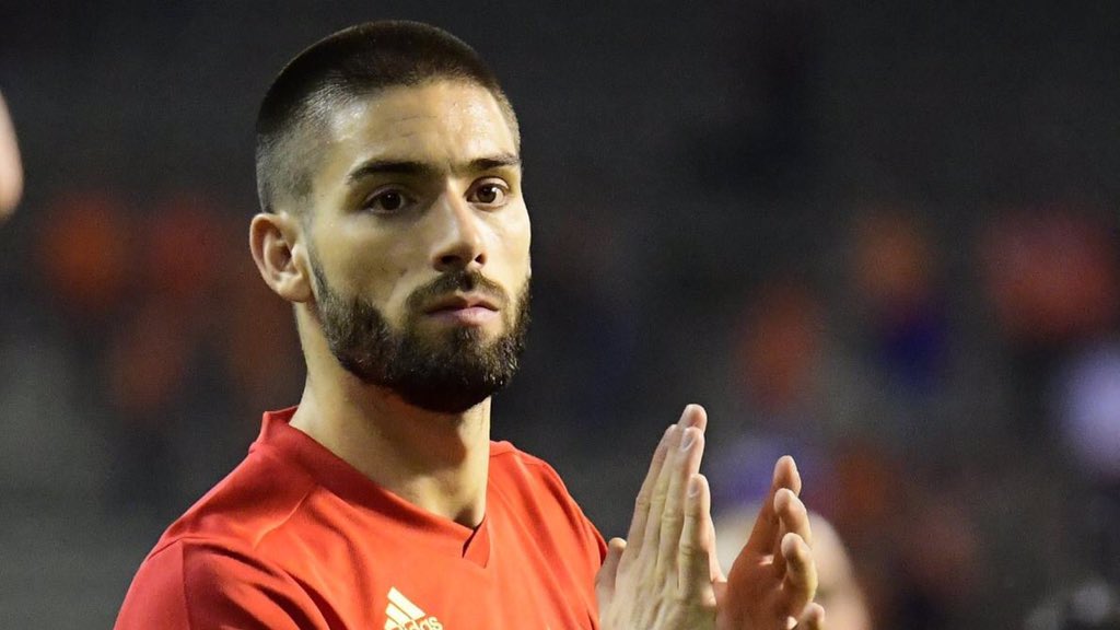 MORNO - O Atlético de Madrid quer manter Yannick Ferreira Carrasco para a próxima temporada. De acordo com o 'Het Laatste Nieuws', o clube espanhol terá que conseguir prorrogar o empréstimo do jogador, que termina no início de julho, e já transferiu essa intenção ao Dalian Yifang. 