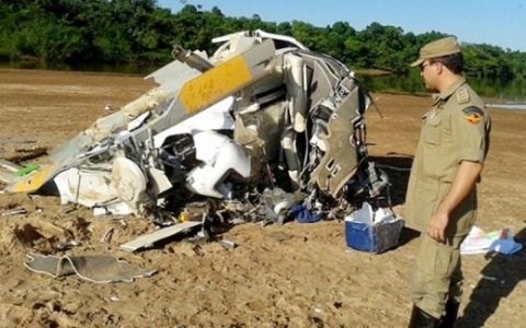 Ídolo de Goiás e do Internacional, Fernandão morreu aos 36 anos, no dia 7 de junho de 2014, em um acidente de helicóptero, na cidade de Aruanã, a 315 km de Goiânia, em Goiás. Outras quatro pessoas que estavam na aeronave também morreram.