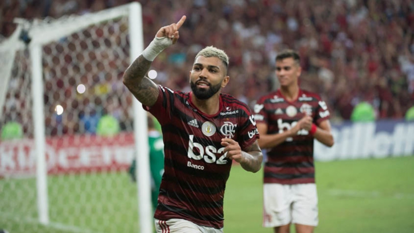 A maior novela desta janela deve, enfim, acabar nesta segunda-feira. Marcos Braz e Bruno Spindel estão em Milão para selar o acordo com a Inter de Milão e ter Gabigol em definitivo. A informação inicial foi publicada pelo jornalista Leandro Quesada, da Fox Sports. 