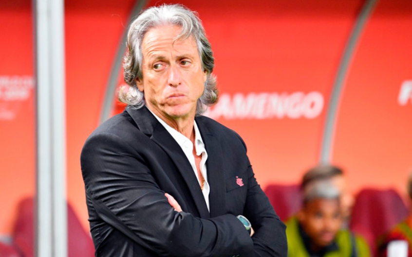 "Tá mal, Arão!", Jorge Jesus em seu primeiro jogo-treino no Flamengo. 