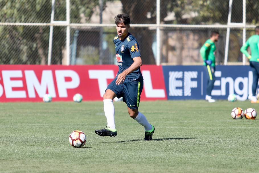 Matheus Thuler - Zagueiro -  Flamengo - 20 anos