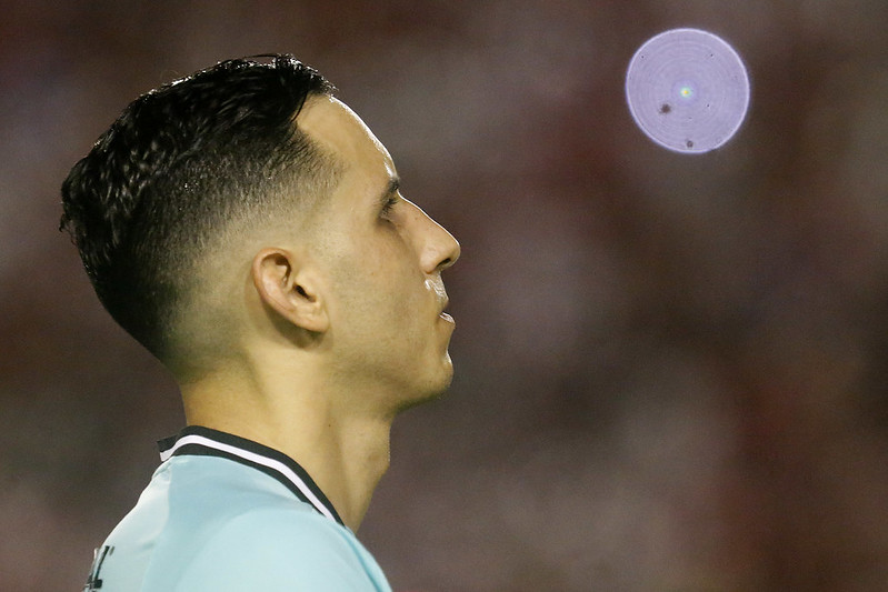 No sufoco! Na estreia de Paulo Autuori, o Botafogo precisou contar, mais uma vez, com a estrela de seu goleiro. Após empate no tempo regulamentar, coube a Gatito a missão de garantir o Glorioso na sequência da Copa do Brasil. Veja as notas a seguir por por Felipe Melo (felipeeduardo@lancenet.com.br)