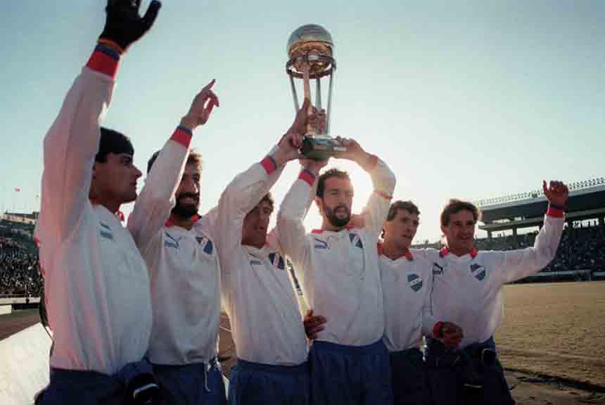 17º lugar - Nacional (URU): 9 títulos - 3 Mundiais de Clubes, 3 Libertadores da América, 1 Recopa Sul-Americana e 2 Copas Interamericanas
