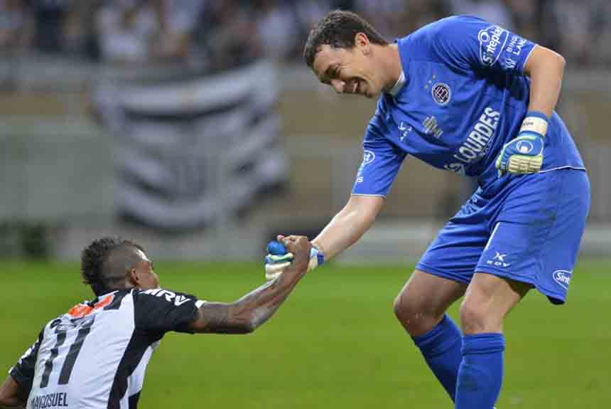 Em 2014, o quarto brasileiro consecutivo conquistou o torneio. Foi a vez do Atlético Mineiro. A equipe mineira derrotou o Lanús. No primeiro jogo, 1 a 0 na Argentina, e na volta, 5 a 3 em Belo Horizonte, na prorrogação. 